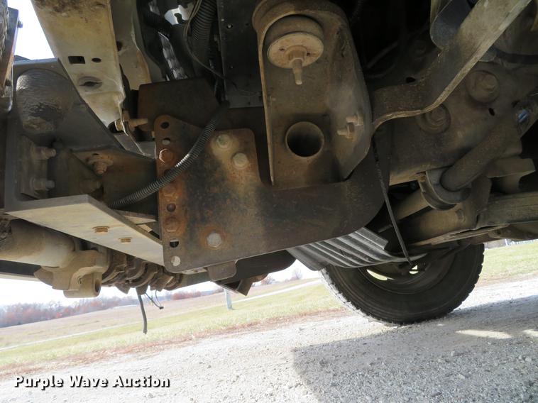 image for item DG3762 2005 Chevrolet Silverado 2500HD Ext. Cab pickup truck