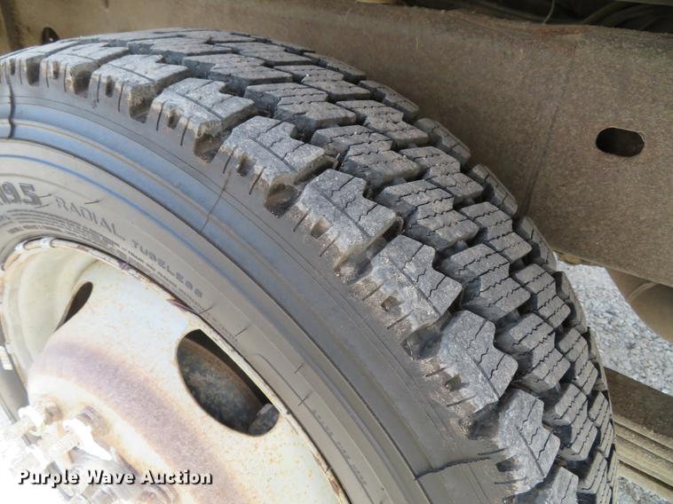 image for item DG3762 2005 Chevrolet Silverado 2500HD Ext. Cab pickup truck