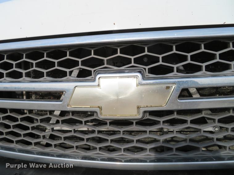 image for item DG3762 2005 Chevrolet Silverado 2500HD Ext. Cab pickup truck