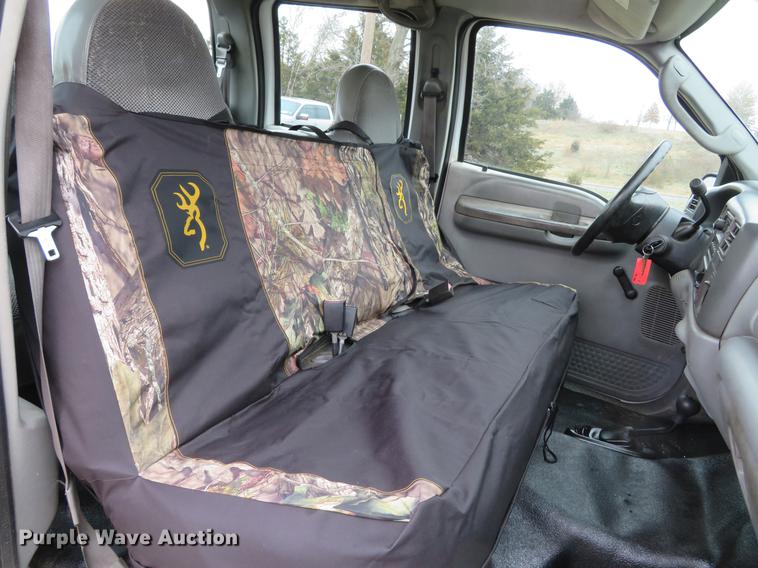 image for item DG3763 2004 Ford F350 Super Duty XL Crew Cab pickup truck