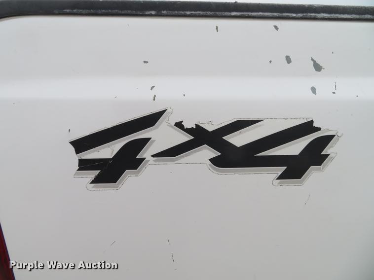 image for item DG3763 2004 Ford F350 Super Duty XL Crew Cab pickup truck