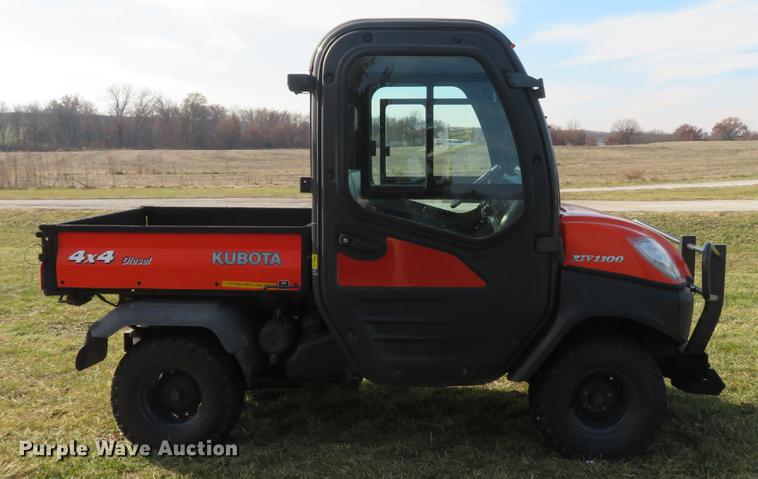 image for item DG3764 2010 Kubota RTV1100 utility vehicle