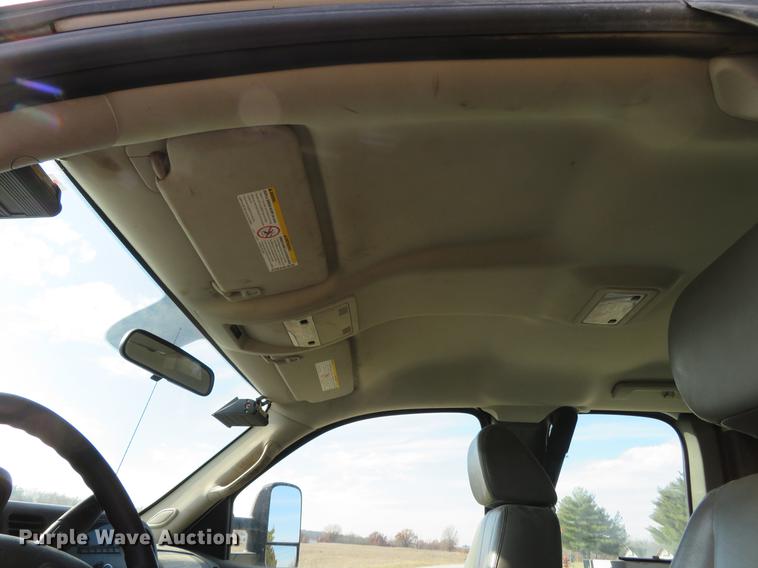 image for item DG3765 2008 Chevrolet Silverado 2500HD Ext. Cab utility bed pickup truck