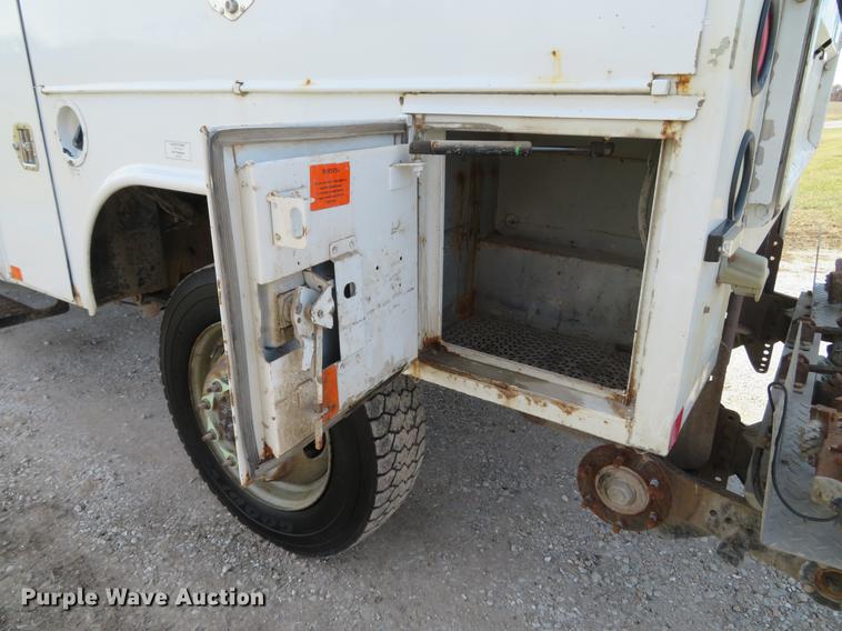 image for item DG3765 2008 Chevrolet Silverado 2500HD Ext. Cab utility bed pickup truck