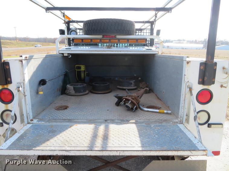 image for item DG3765 2008 Chevrolet Silverado 2500HD Ext. Cab utility bed pickup truck