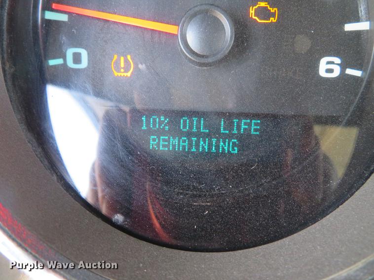 image for item DG3765 2008 Chevrolet Silverado 2500HD Ext. Cab utility bed pickup truck