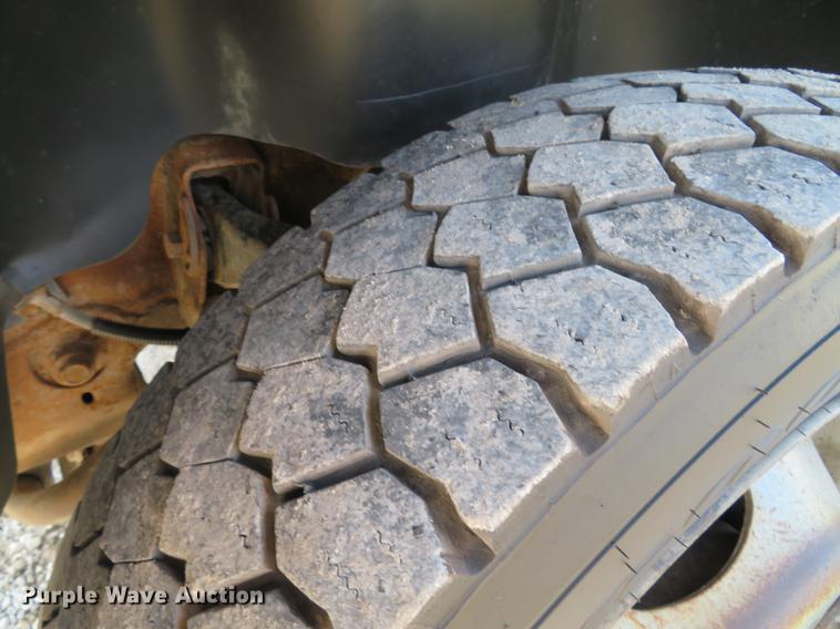 image for item DG3765 2008 Chevrolet Silverado 2500HD Ext. Cab utility bed pickup truck