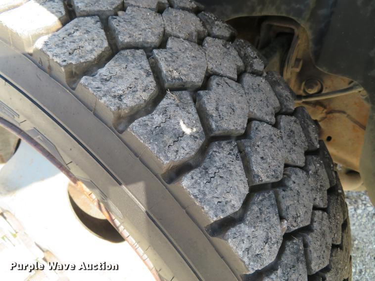 image for item DG3765 2008 Chevrolet Silverado 2500HD Ext. Cab utility bed pickup truck