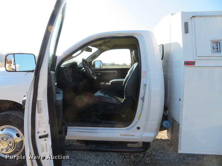 image for item DG3769 2013 Dodge Ram 3500HD utility bed pickup truck