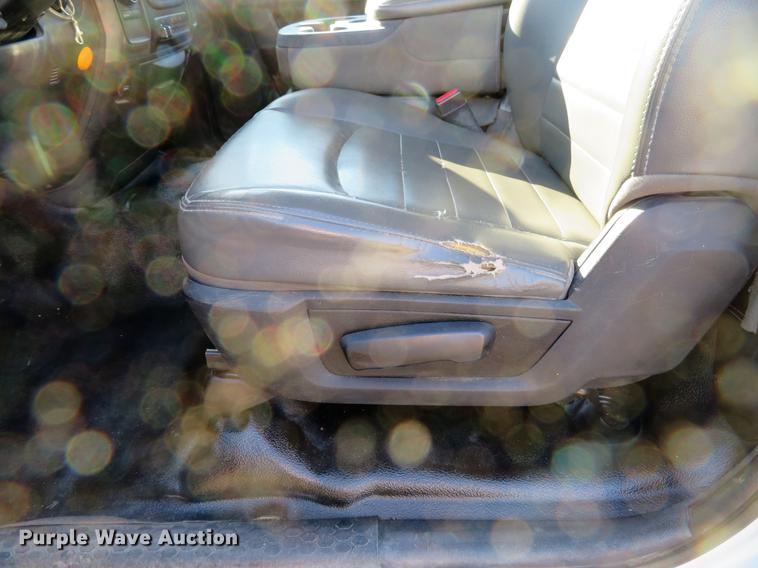 image for item DG3769 2013 Dodge Ram 3500HD utility bed pickup truck