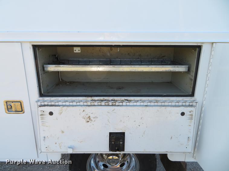 image for item DG3769 2013 Dodge Ram 3500HD utility bed pickup truck