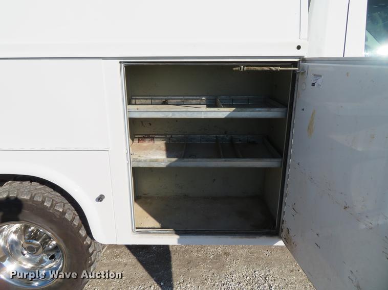 image for item DG3769 2013 Dodge Ram 3500HD utility bed pickup truck