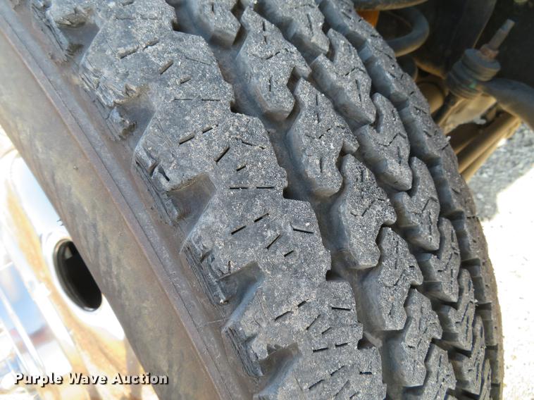 image for item DG3769 2013 Dodge Ram 3500HD utility bed pickup truck