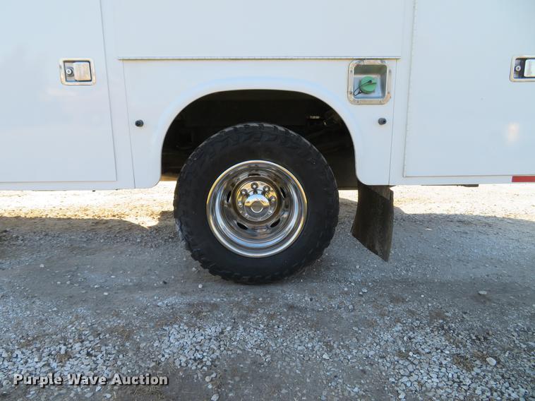 image for item DG3769 2013 Dodge Ram 3500HD utility bed pickup truck