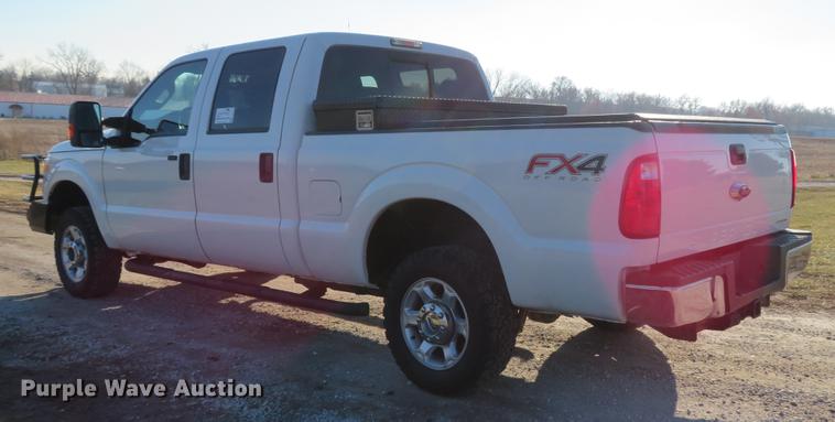image for item DG3770 2014 Ford F250 Super Duty XLT Crew Cab pickup truck
