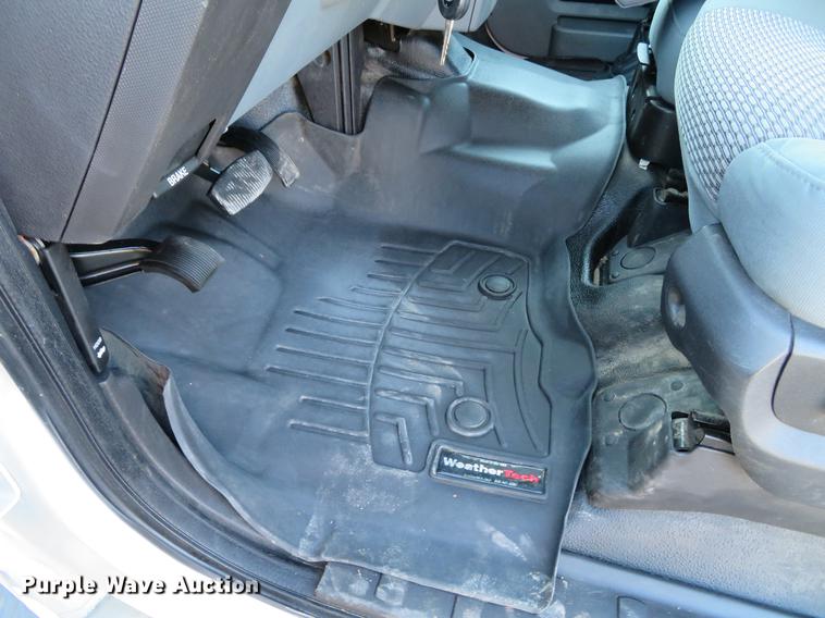 image for item DG3770 2014 Ford F250 Super Duty XLT Crew Cab pickup truck