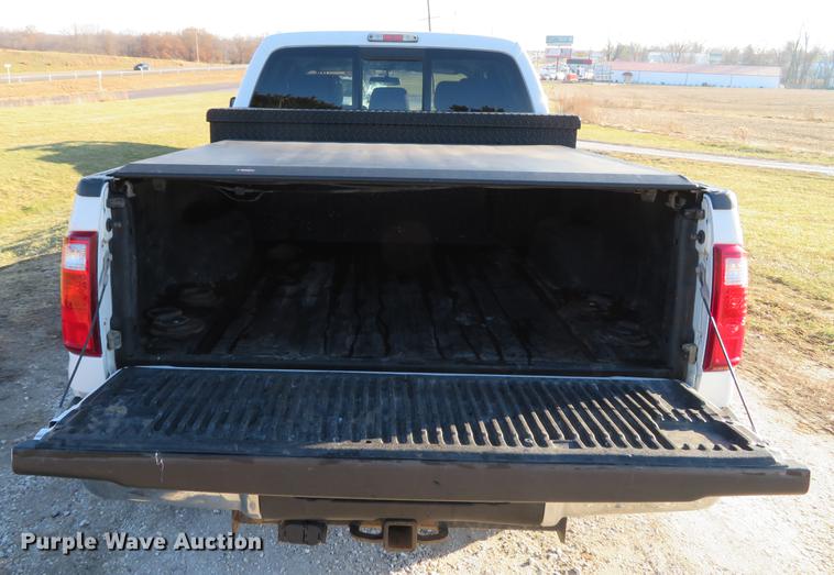image for item DG3770 2014 Ford F250 Super Duty XLT Crew Cab pickup truck