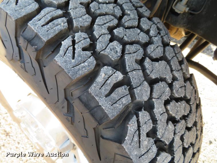 image for item DG3770 2014 Ford F250 Super Duty XLT Crew Cab pickup truck