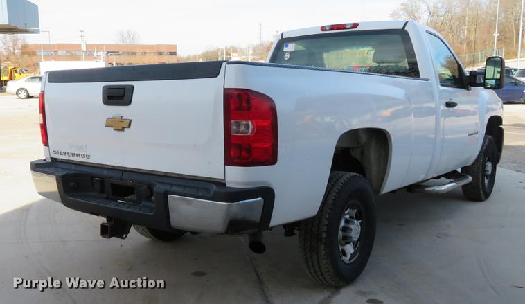 image for item DG3778 2008 Chevrolet Silverado 2500HD pickup truck
