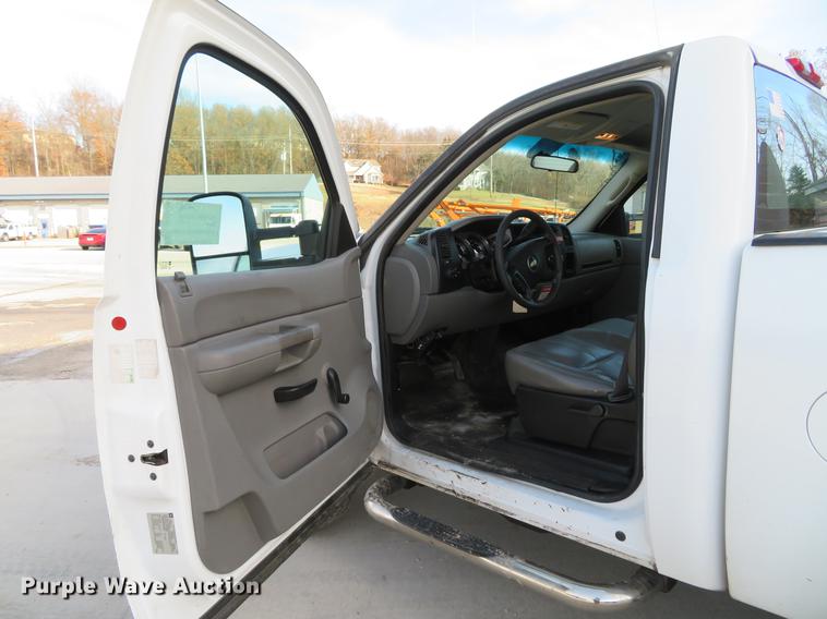 image for item DG3778 2008 Chevrolet Silverado 2500HD pickup truck