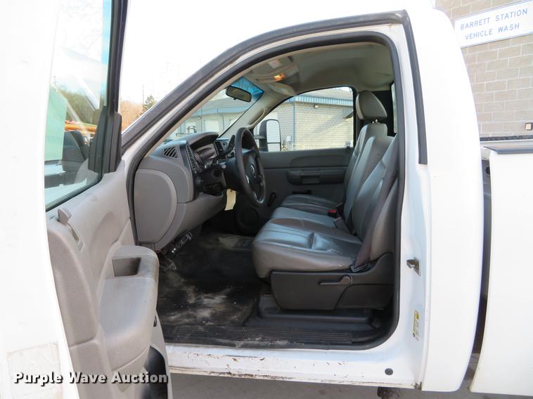 image for item DG3778 2008 Chevrolet Silverado 2500HD pickup truck