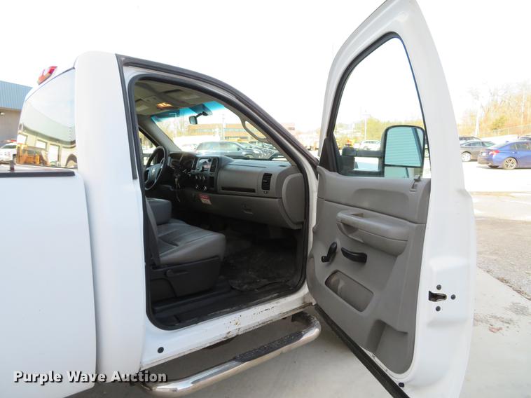 image for item DG3778 2008 Chevrolet Silverado 2500HD pickup truck