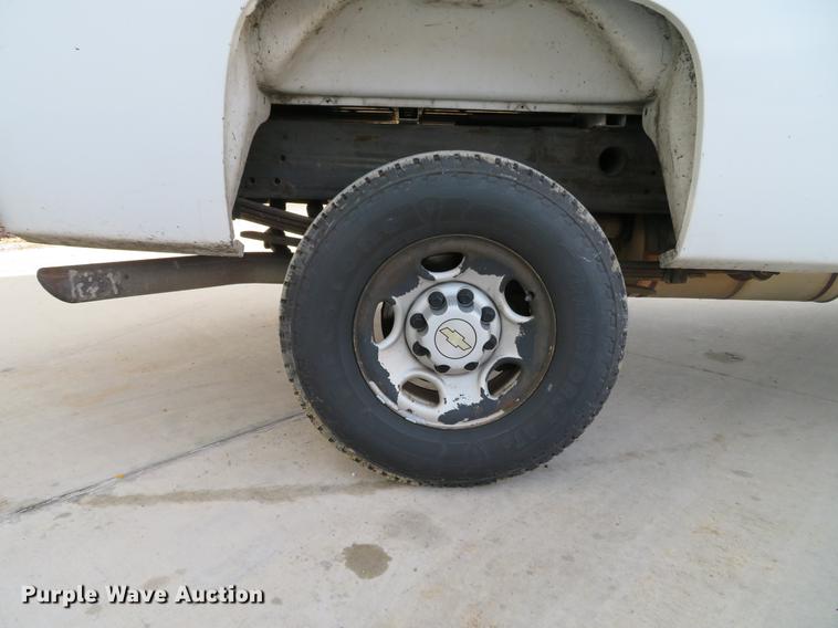 image for item DG3778 2008 Chevrolet Silverado 2500HD pickup truck