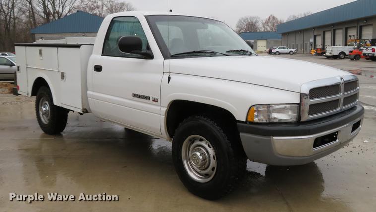 image for item DG3787 2001 Dodge Ram 2500 utility bed pickup truck
