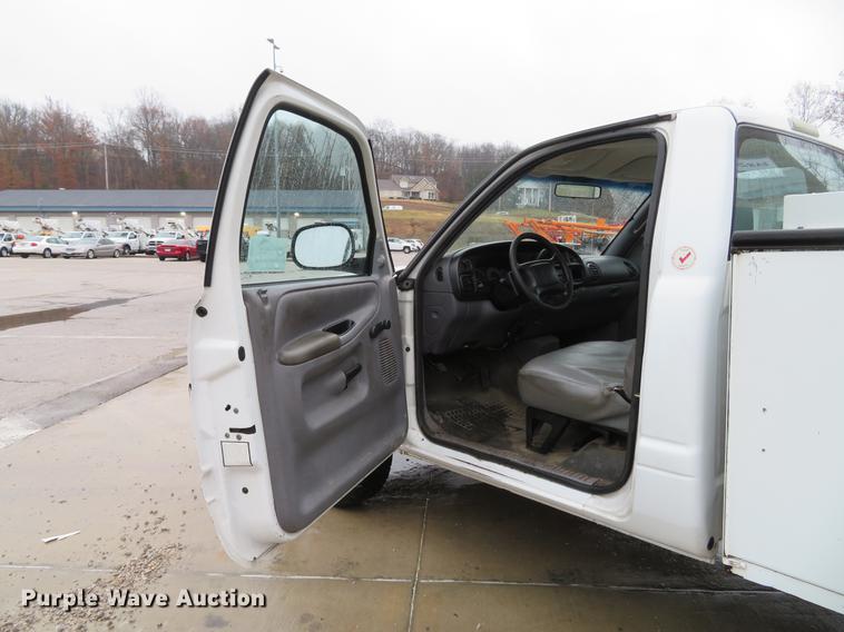 image for item DG3787 2001 Dodge Ram 2500 utility bed pickup truck