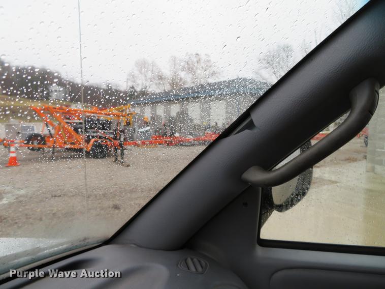 image for item DG3787 2001 Dodge Ram 2500 utility bed pickup truck