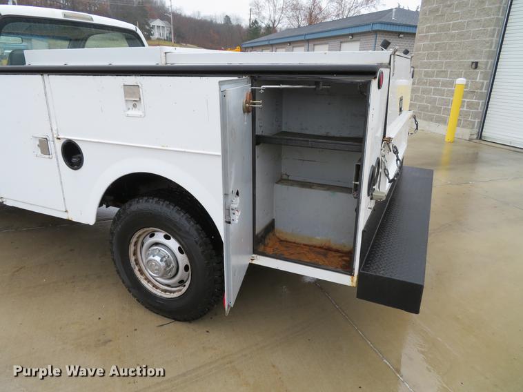 image for item DG3787 2001 Dodge Ram 2500 utility bed pickup truck