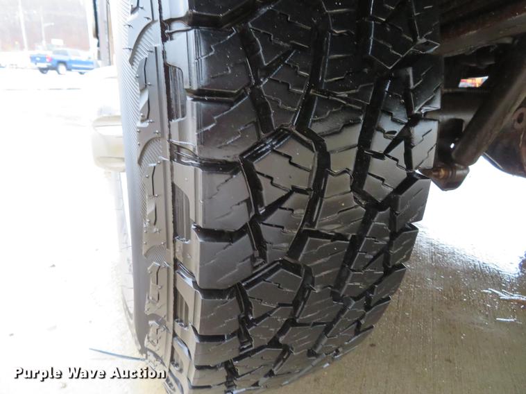 image for item DG3787 2001 Dodge Ram 2500 utility bed pickup truck