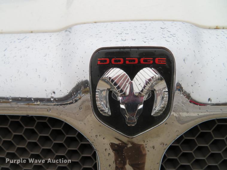 image for item DG3787 2001 Dodge Ram 2500 utility bed pickup truck