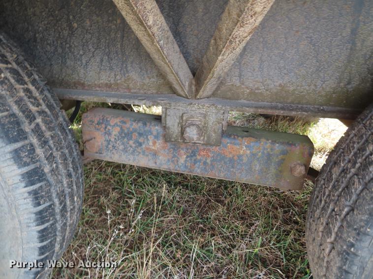 image for item DN9157 1995 Starlite drop deck trailer