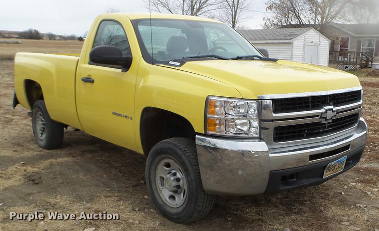 image for item DX9739 2009 Chevrolet Silverado 2500 pickup truck