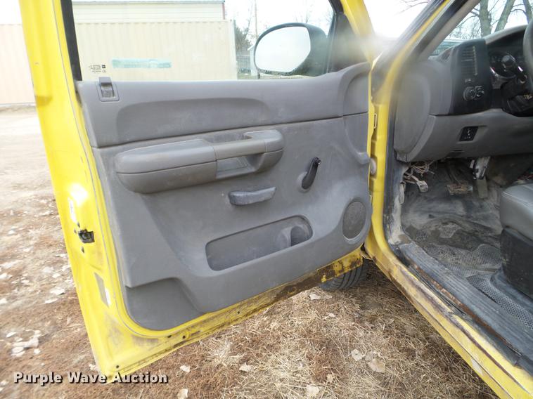 image for item DX9739 2009 Chevrolet Silverado 2500 pickup truck