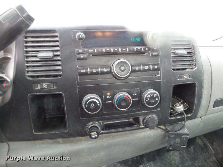 image for item DX9739 2009 Chevrolet Silverado 2500 pickup truck