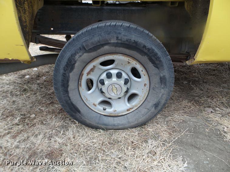 image for item DX9739 2009 Chevrolet Silverado 2500 pickup truck