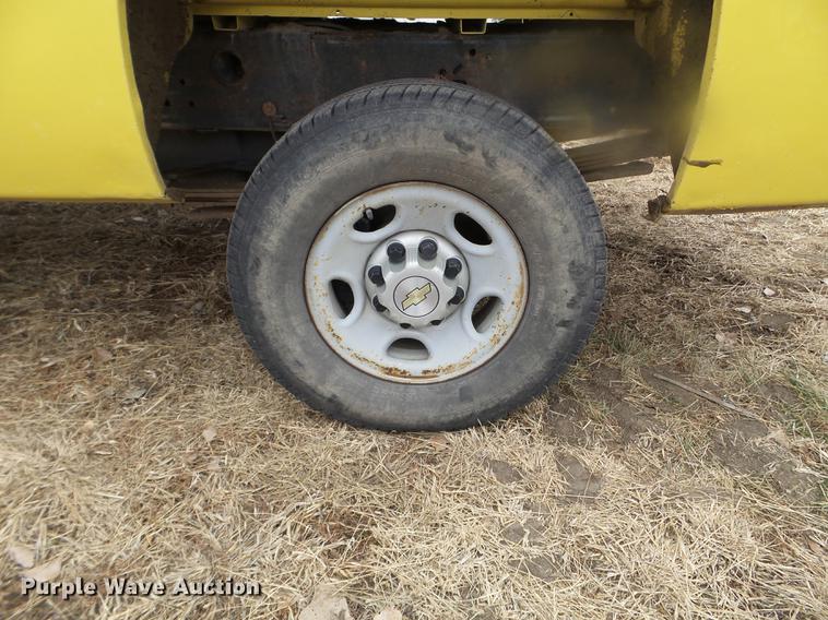 image for item DX9739 2009 Chevrolet Silverado 2500 pickup truck