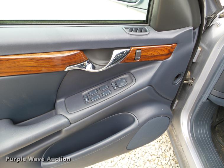 image for item DX9743 2005 Cadillac DeVille