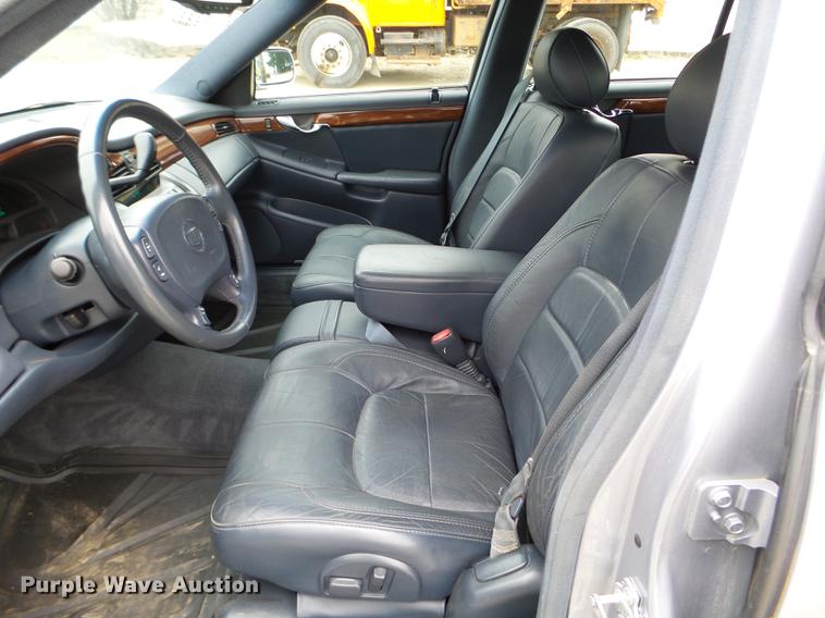 image for item DX9743 2005 Cadillac DeVille