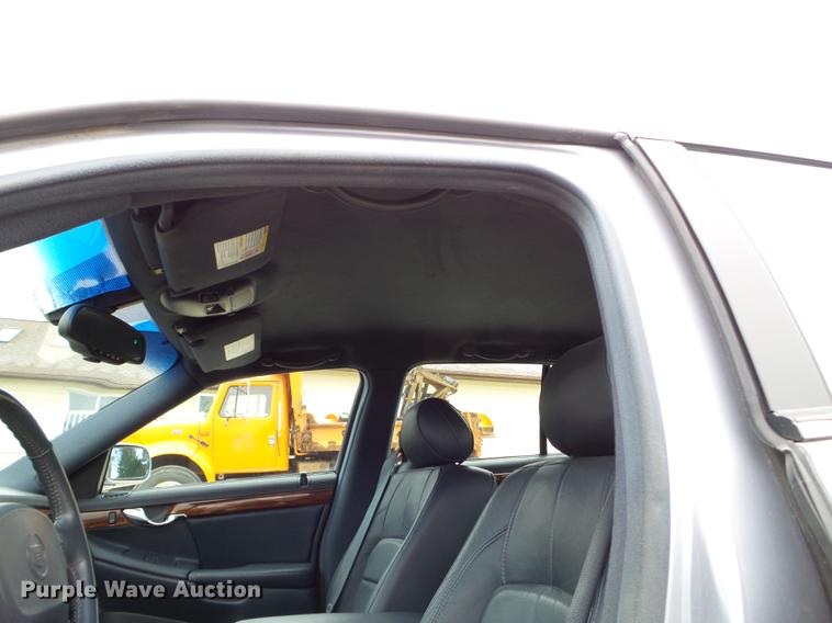 image for item DX9743 2005 Cadillac DeVille