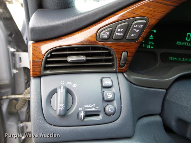 image for item DX9743 2005 Cadillac DeVille