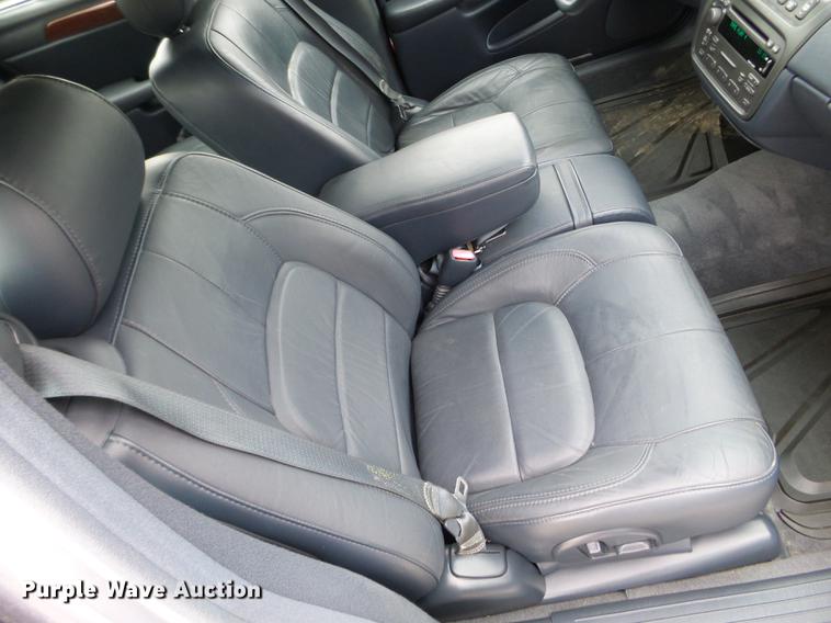 image for item DX9743 2005 Cadillac DeVille