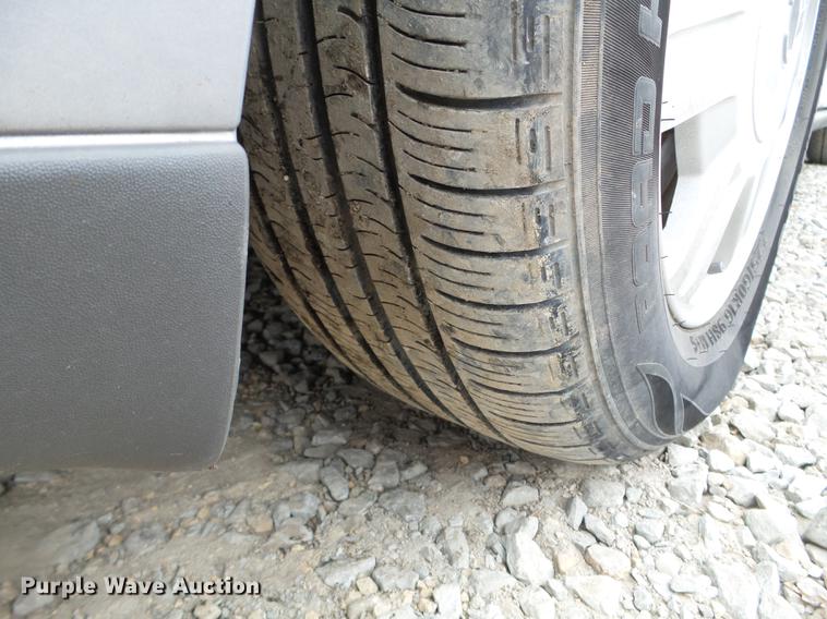 image for item DX9743 2005 Cadillac DeVille