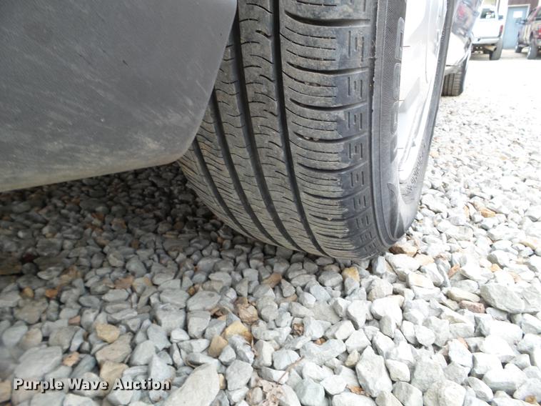 image for item DX9743 2005 Cadillac DeVille