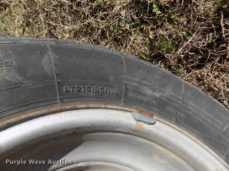 image for item DY9159 1989 Ford F350 Custom Crew Cab pickup truck