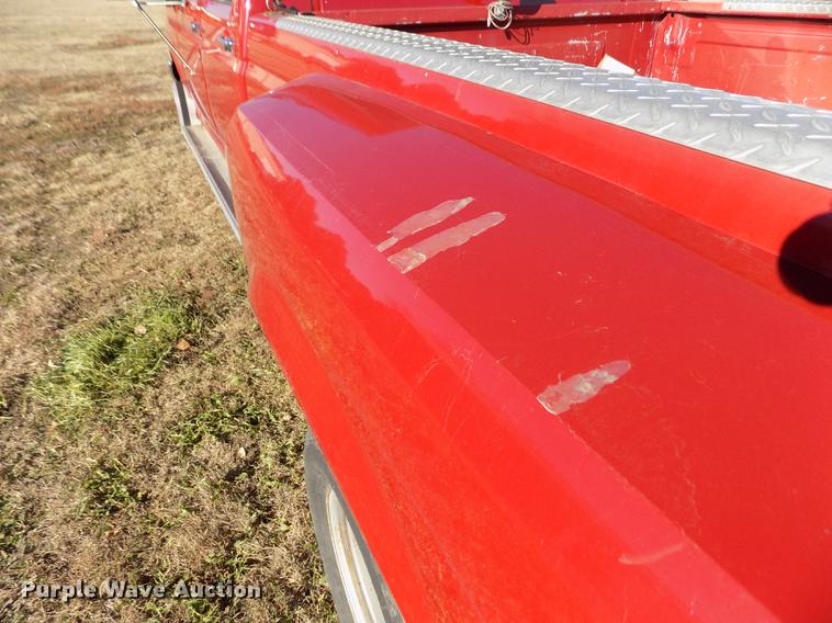 image for item DY9159 1989 Ford F350 Custom Crew Cab pickup truck