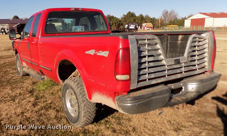 image for item DY9160 1999 Ford F350 Super Duty SuperCab pickup truck