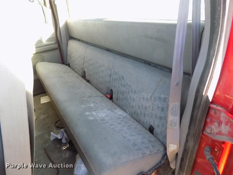 image for item DY9160 1999 Ford F350 Super Duty SuperCab pickup truck